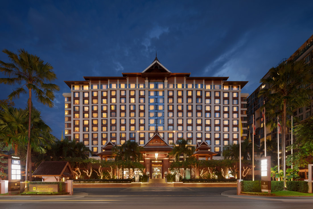 the front of the shangri la hotel chiang mai